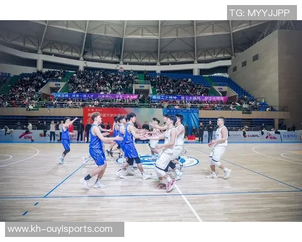 武汉篮球队的速度之美探索快速进攻战术与团队配合的完美结合